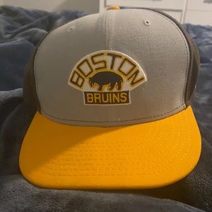 Boston Bruins Snapback